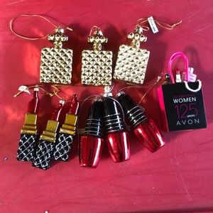 Set of 10 cosmetic ornaments